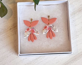 Flower Drop Earrings | Spring Earrings | Polymer Clay Earrings | Simple Jewelry | Handmade