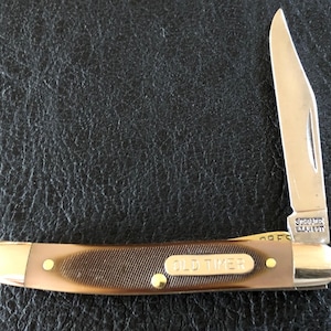 1980'S Schrade Old Timer USA Mighty Mike 18OT Single Lock Blade Knife, Saw-Cut Delrin Handles, Excellent Condition.