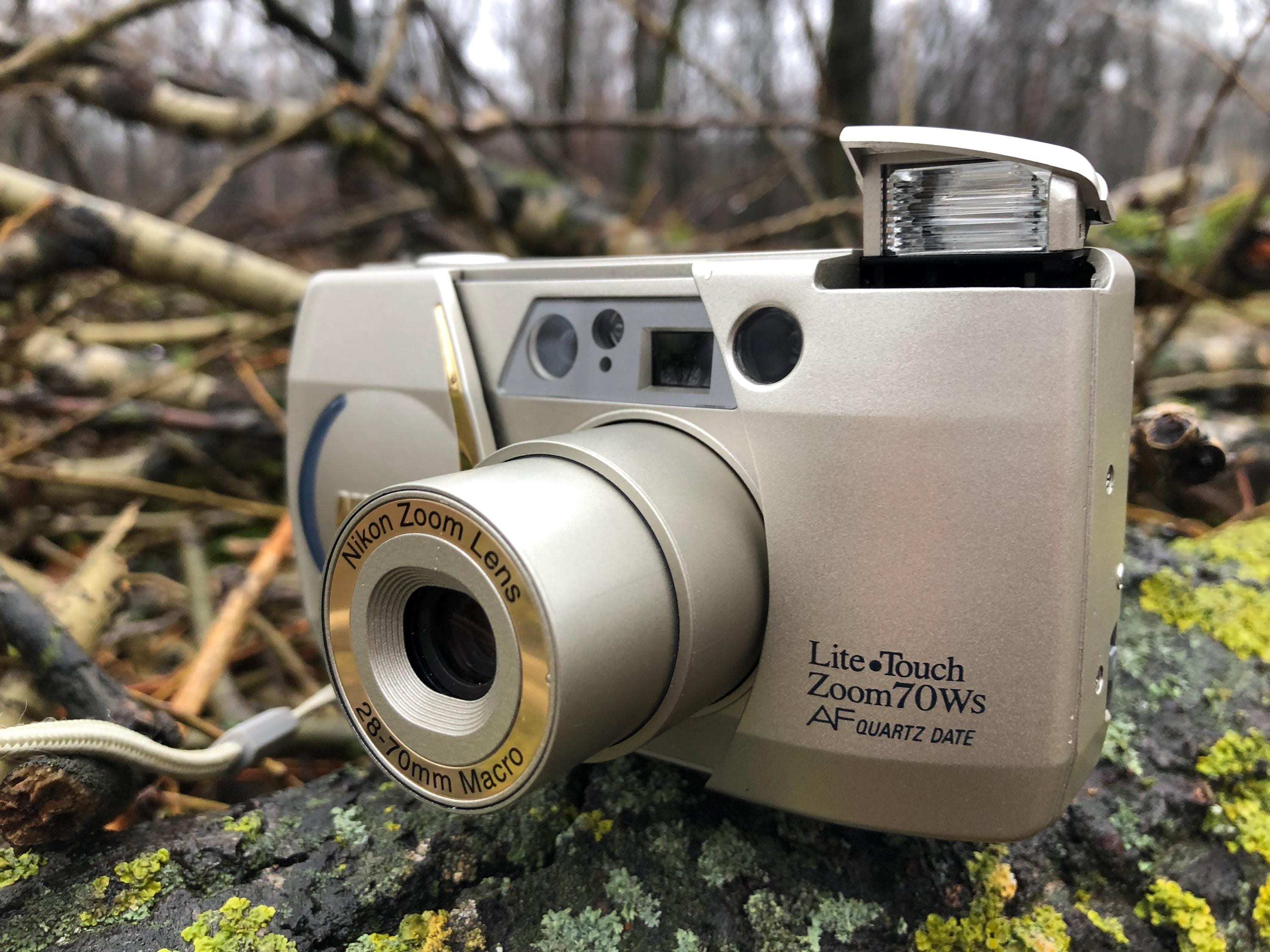 Nikon Lite Touch Zoom 70WS Point & Shoot 35mm Film Camera Nikon Lite Touch Zoom 70WS Point & Shoot 35mm Film Camera