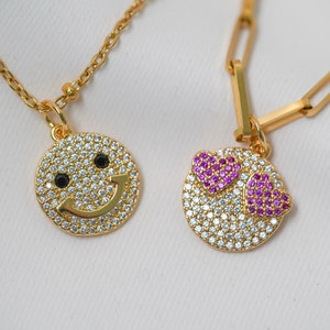 Smiley Face Necklace, Gold Necklace Pendant, Smiley Face Charm, Cute Jewelry, Gold Jewelry, Handmade Jewelry, Gold Chain, Best Friend Gift