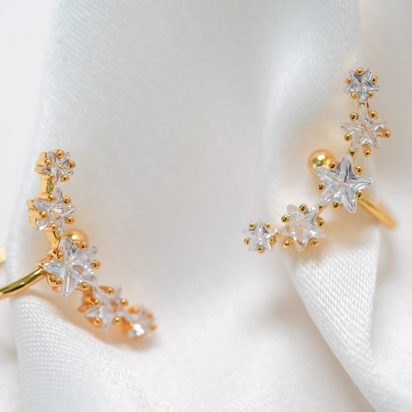 Sterne Ohrmanschette, Ohrmanschette kein Piercing, Gold Ohrmanschette, Stern Kristall Schmuck, Kristall Ohrringe, süße Ohrringe, Stern und Mond Ohrringe, Weihnachten