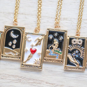 Tarot Karte Halskette, Mond Halskette, Tarot Karte Schmuck, Anhänger Halskette, Die Kaiserin, Sonne, Stern Halskette, Statement Halskette, Geschenk für sie