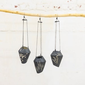 TERRA Ceramic Hanging Planter Natural and Dark Grey image 3