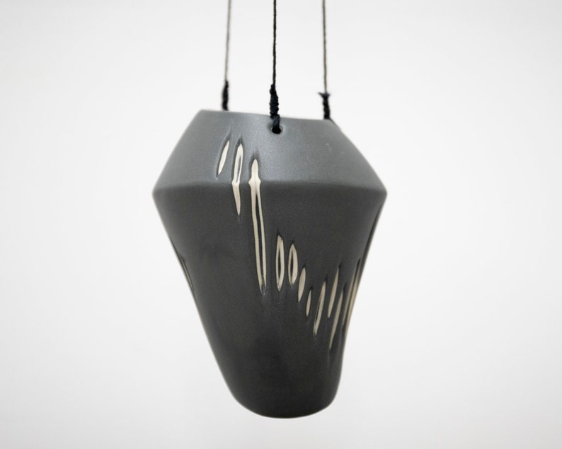 TERRA Ceramic Hanging Planter Natural and Dark Grey image 9