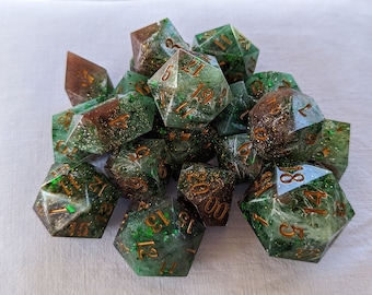 Ponderosa Moss - Handmade 8 Piece Set + 25mm D20  / Sharp Edge Polyhedral Dice / DnD Dice / Dungeons & Dragons / TTRPG Dice