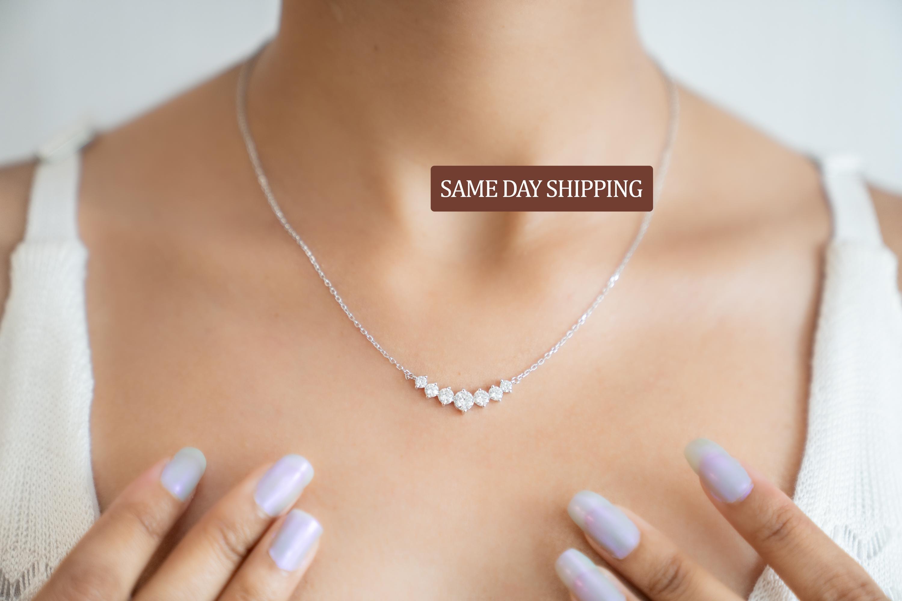 Curve Bar Necklace Moissanite VVS1 Dainty Everyday Pendant Bridesmaid Gift for Her Curved Bar Necklace Minimalist Bridal Necklace