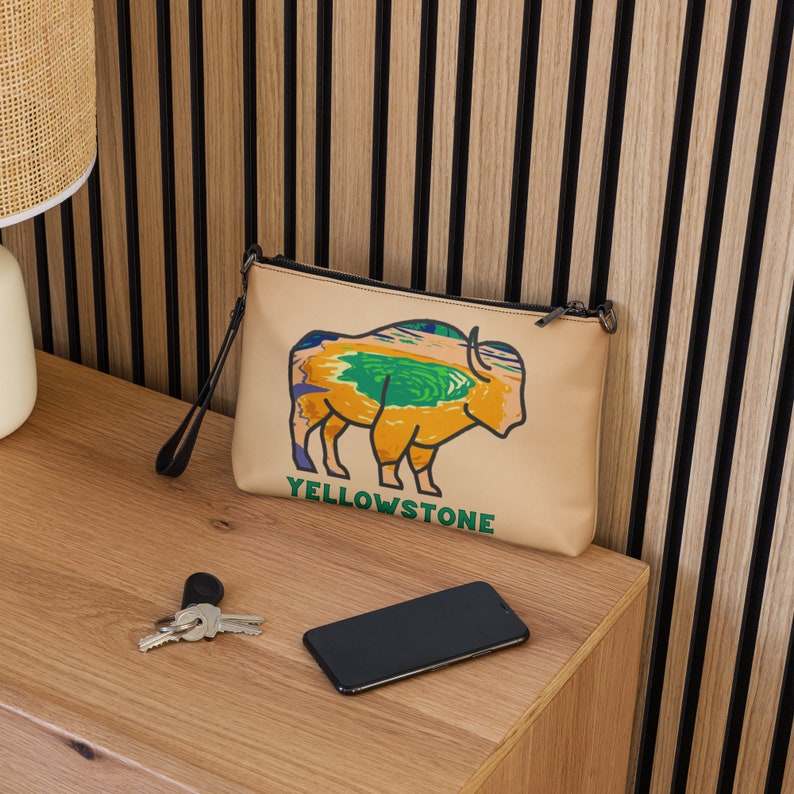 Licensed Yellowstone Echo Valley Ivory Crossbody Bag With Scarf