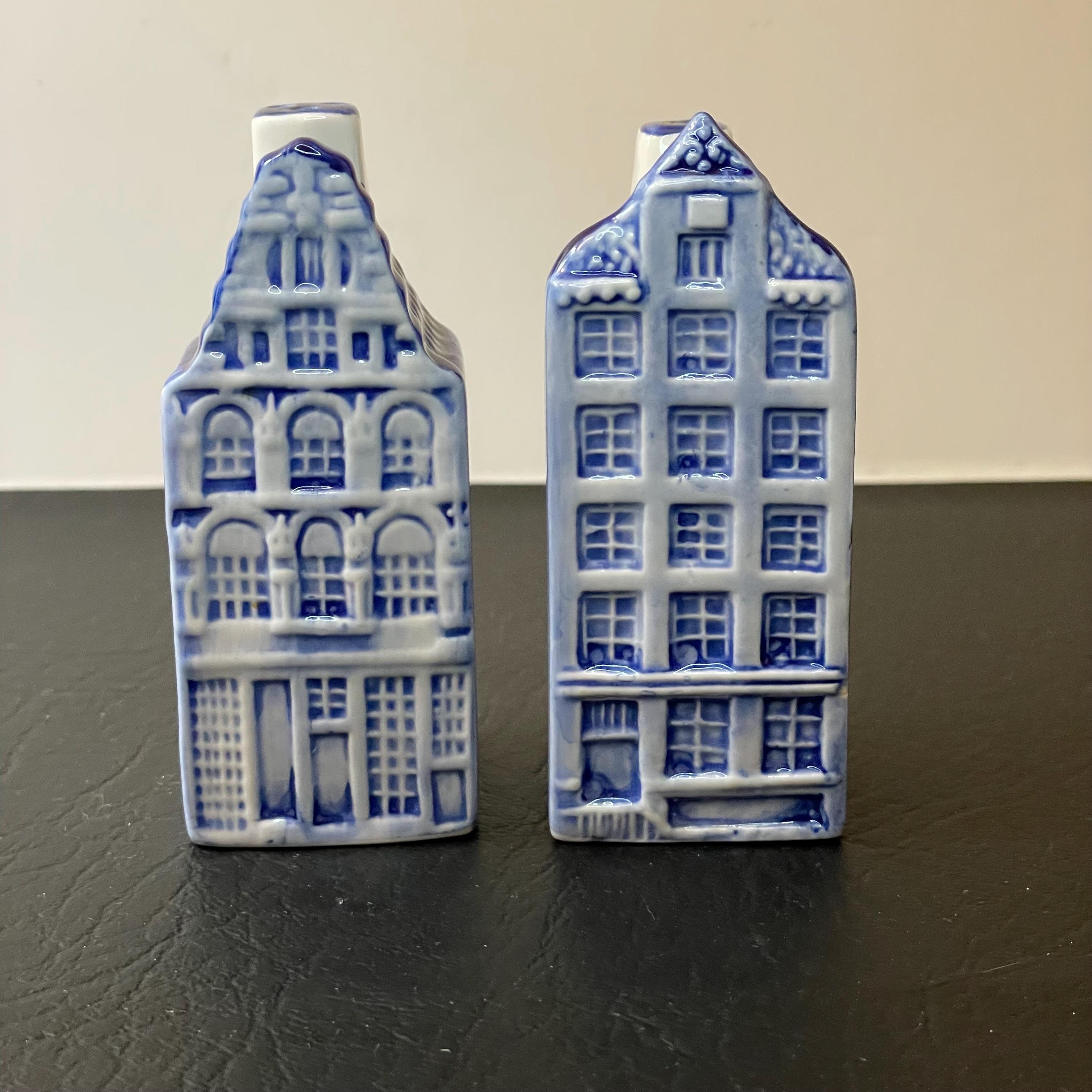 Dutch Delft Blue Hand Painted Canal House Salt and Pepper Shakers Delfts Blue