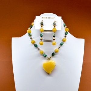 Yellow and green tone, stone beads, womens, fashion necklace and matching earrings