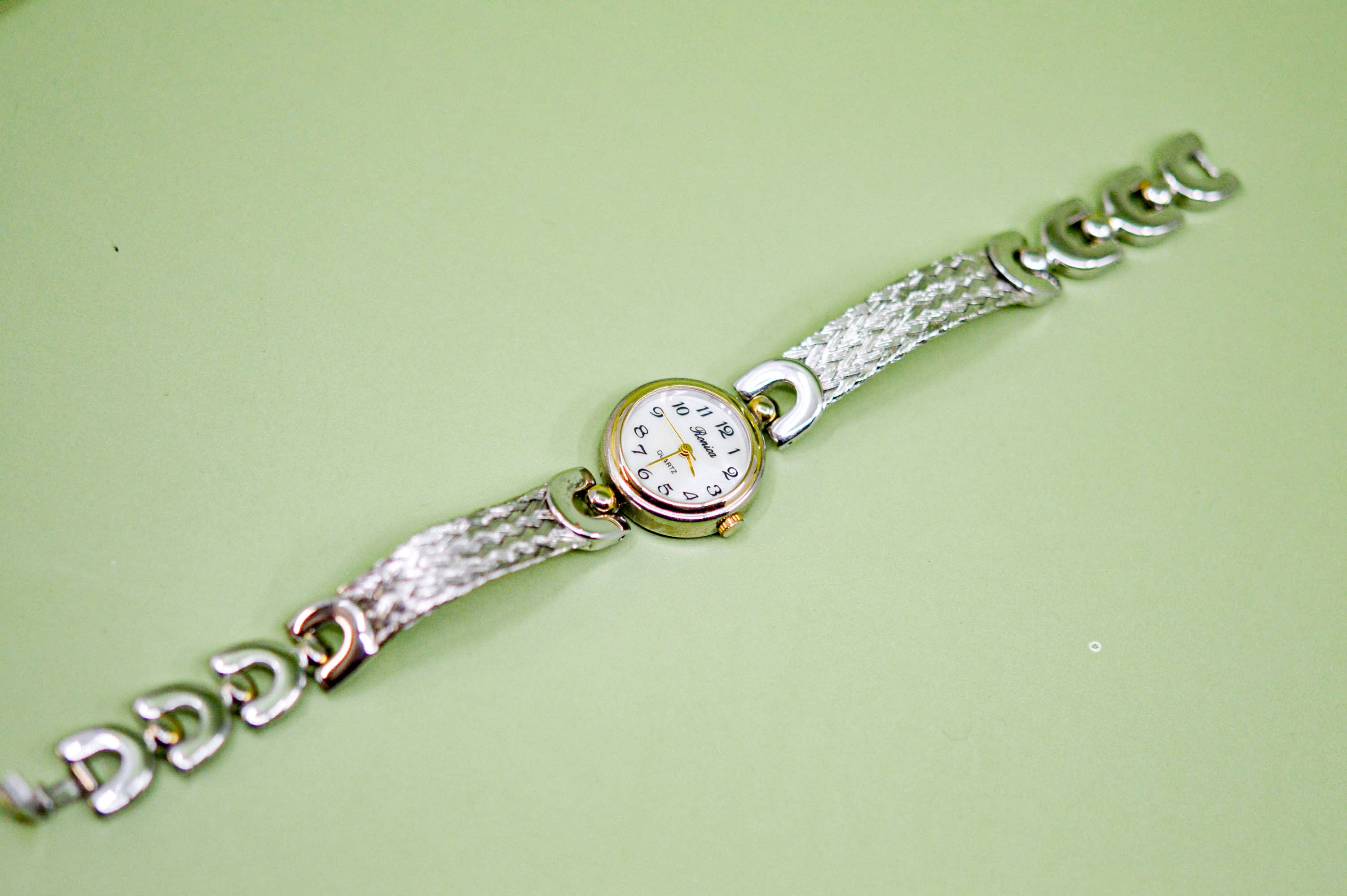 Ronica, Silver Tone, Women