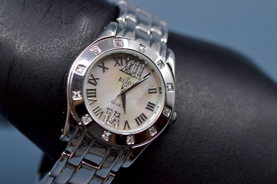 Bijou , Silver Tone, Mop Dial, Womens, , Quartz Wrist Watch  display picture 1
