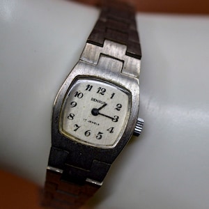 Benrus, silver tone, white dial, mechanical, wind up , vintage wrist watch