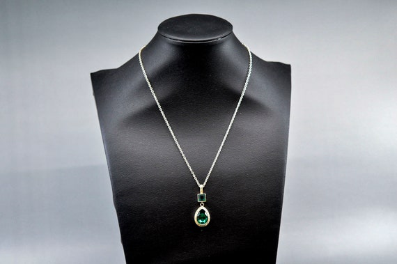 Silver tone with green crystals, womens,necklace,… - image 6