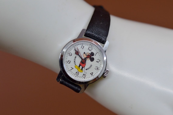 Walt Disney Production, Mickey Mouse wind up, mechanical