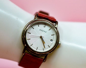 Working Rare GUESS Callanen Red‎ Watch And Red Leather Strap Ladies 25mm Fit 6.5 Working Rare GUESS Callanen Red Watch and Red Leather Strap  main image 3