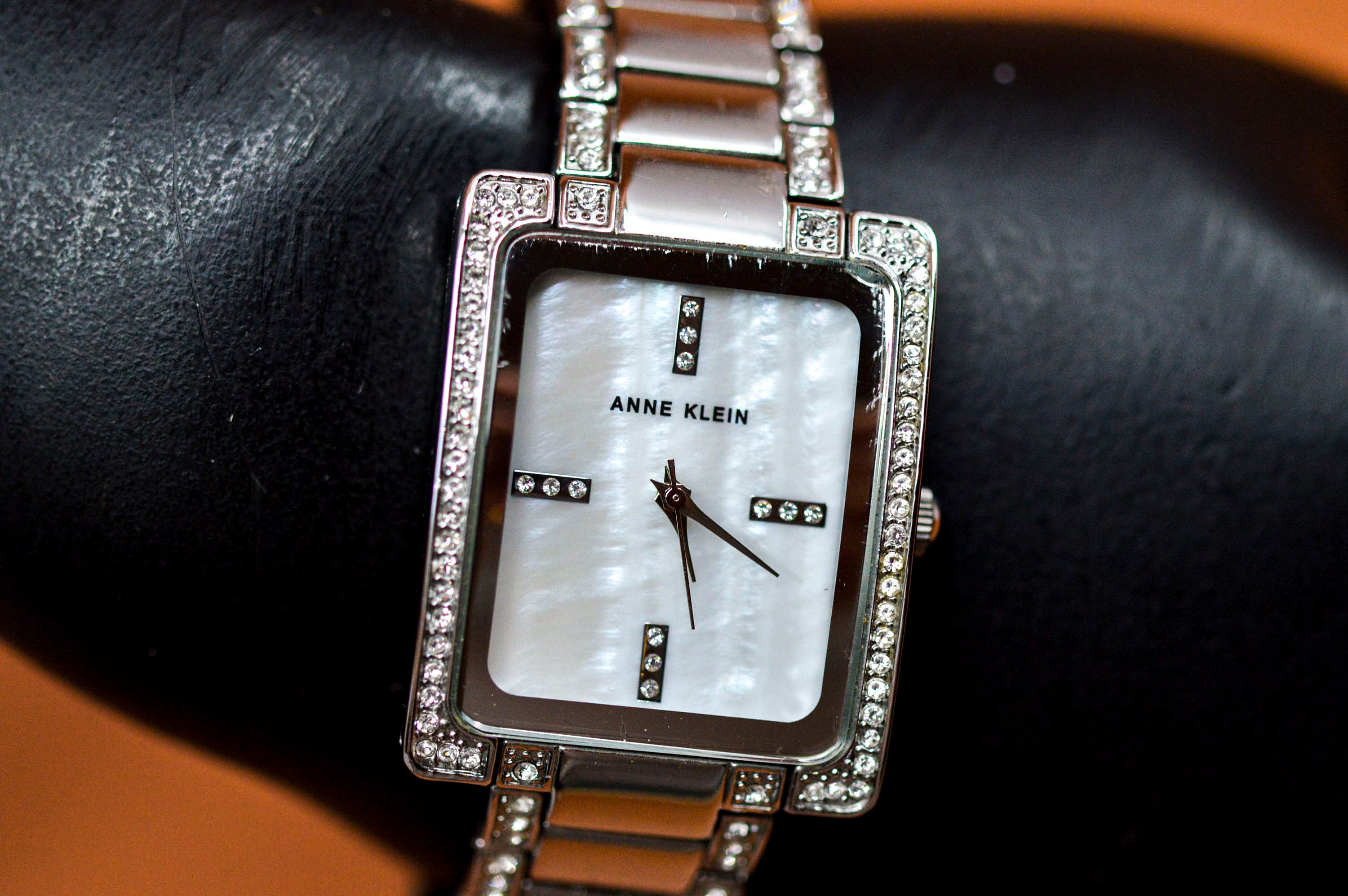 Anne Klein, Silver Tone With Crystals, Mop Dial, Womens  display picture 2