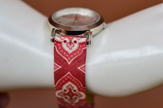 Signed Vera Bradley this Watch has Red Fabric Band Vera Bradley | Accessories | Signed Vera Bradley This Watch  main image 4