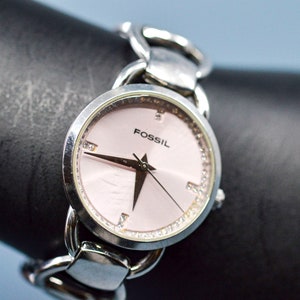 Fossil , silver tone with pink dial, womens, quartz wrist watch