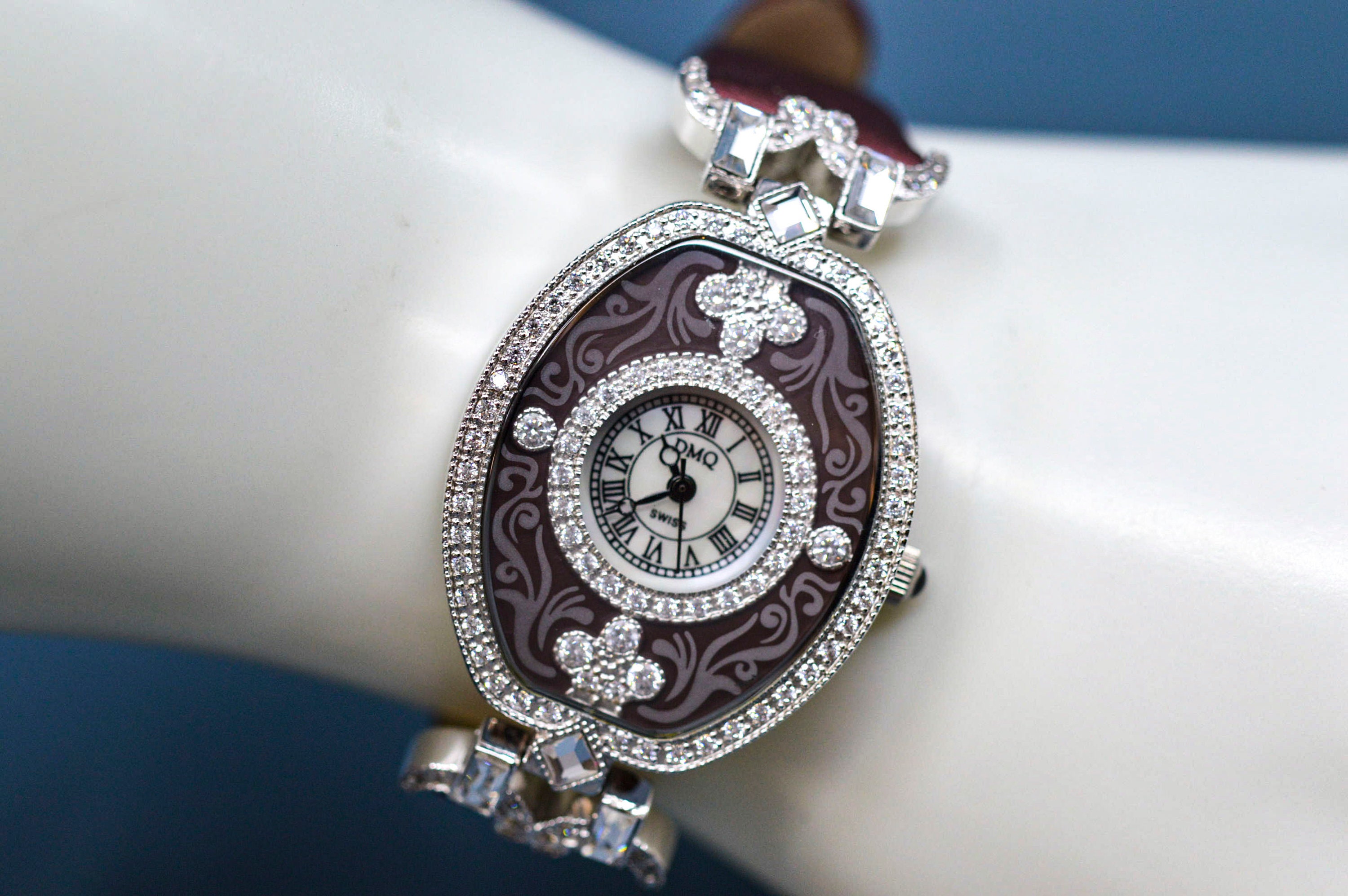 Dmq watch prices new arrivals