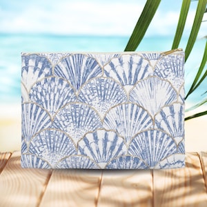 Beach Bags Beach Favors Beach Purse Bridesmaid Beach Gifts Bachelorette Beach Party Gifts Seashell Zipper Pouch Pool Essentials Cosmetic Bag