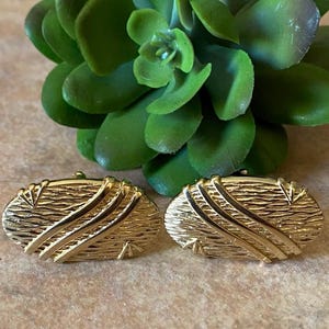Vintage Anson Gold Tone Oval Cuff Links Unisex Jewelry