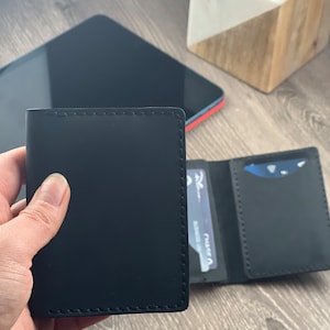 Cartera de tarjeta de crédito de cuero personalizada, Cartera delgada, Titular de la tarjeta de crédito, Cartera minimalista, Regalo para él, cartera para hombre,