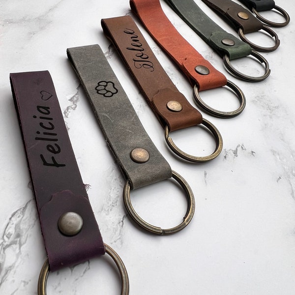 Personalized Leather Key ring, Custom Leather Keychain, Special Gift for Loved Ones! Leather Initials, Handmade gift.