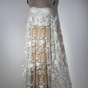 bl_1825724323_image_jpeg_01