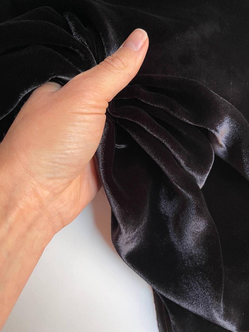 Black Red Silk Velvet Vogue main image 1