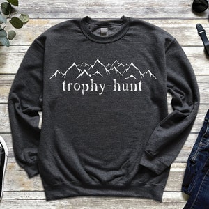 Winter Sweatshirt, Mountains Sweatshirt, Cozy Sweatshirt, Casual Style, Winter Style, Smart Casual