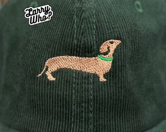 Teckel corduroy pet – Geborduurde teckel pet voor dames en heren – Vintage corduroy baseball pet – Cadeau voor hondenliefhebbers – Handgemaakt in Berlijn