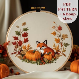 Broderimönster med hösträv och pumpor, handbroderidesign med söt räv, broderi med höstlöv i PDF-format, gör-det-själv-broderipyssel