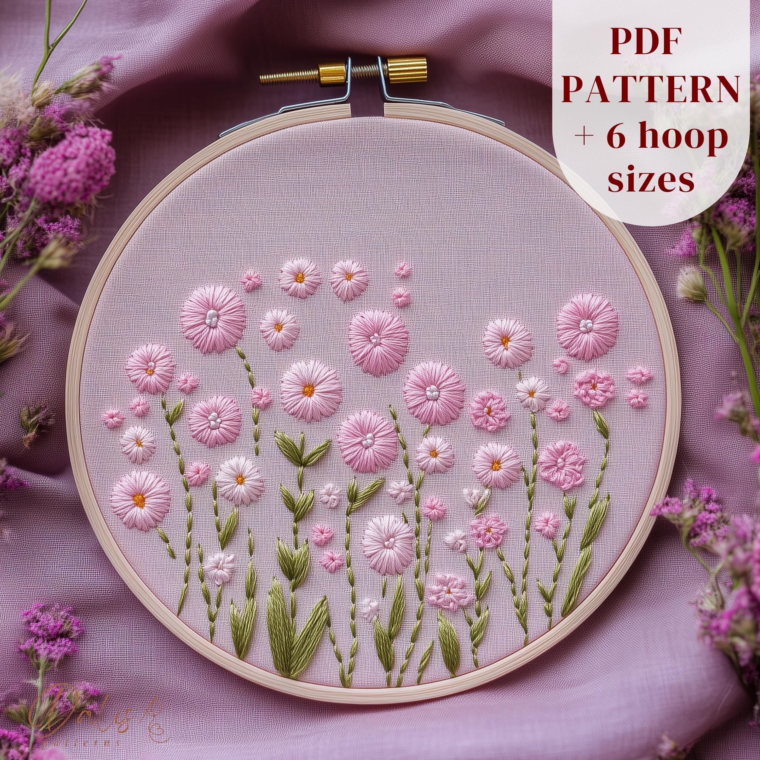 ピンクのデイジーの手刺繍パターン、ピンクの花の刺繍デザイン、植物