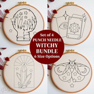Könnte beinhalten: Set mit vier Stickmustern für die Nadelstanztechnik mit einem Hexenthema. Die Designs beinhalten einen Kristall, einen Nachtfalter, eine Tarotkarte und eine Hand, die eine Kristallkugel hält. Der Text "Set of 4 PUNCH NEEDLE WITCHY BUNDLE 6 Size Options" ist im Bild enthalten.