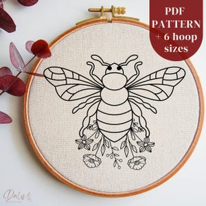 Floral Bee Hand Embroidery Design Template, Printable Embroidery Hoop Art Pattern for Beginners, Animal Stitching Design, Bee Lovers Gift