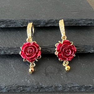 Flower earrings for woman rose earrings gift for her earrings red roses earrings vintage look jewelry for wedding guest earrings elegant red