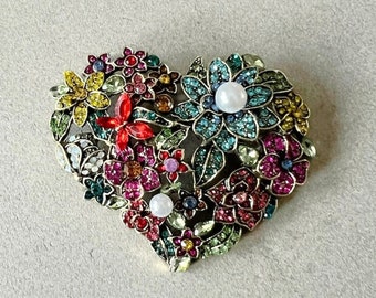 Heart brooch for her statement brooch gift for woman flower brooch for Valentine's gift for best friend gift love brooch for girlfriend gift