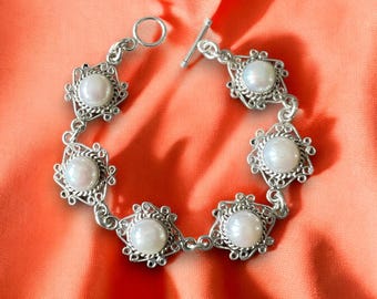Mother of Pearl Silver Filigree Flower Bracelet, 925  display picture 1