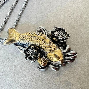 Ocean-Inspired Pendant Necklace, Beach-Themed Jewelry for Women, Nautical Gift, Beach Necklace for Her, Sea Life Jewelry, Beach Jewelry Gift
