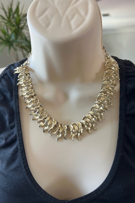Thick necklace for her vintage necklace gold tone 