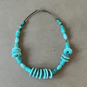 Statement Necklace for Her Blue Beads Necklace for Woman Chunky Necklace Vintage Jewelry Gift Dyed Resin Disc Necklace Vintage Necklace Gift