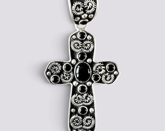 Hanger met kruis van sterling zilver en onyx, barok religieus cadeau