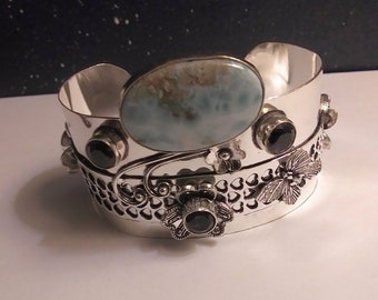 Unique 925 Sterling Silver Tanzanite Larimar Cuff Bracelet