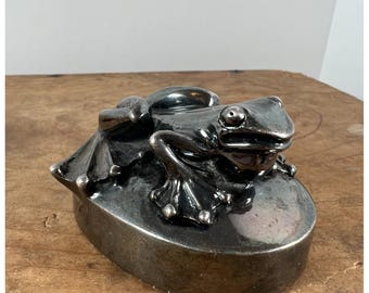 HenryK Winograd HW999 Reinsilber Repousse Frosch Skulptur oder Briefbeschwerer -Signiert
