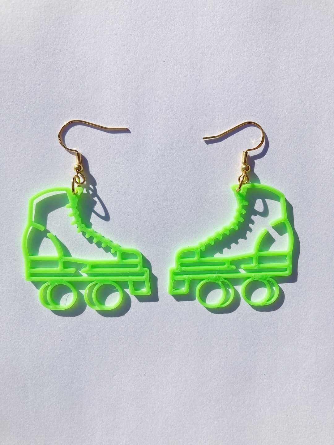 DUOWEI Cute Frog Skateboard Earrings - Acrylic Dangle Jewelry, Fun Gift For Women - View #8