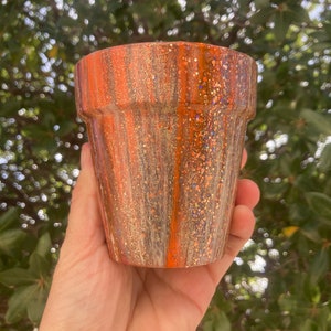 Pour painted terra cotta clay planter | house plants | succulents |