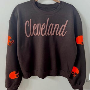 Ladies Cut Cleveland Browns Sweatshirt; Browns football crewneck; Cleveland football sweatshirt; women’s Browns shirt; crop cleveland shirt