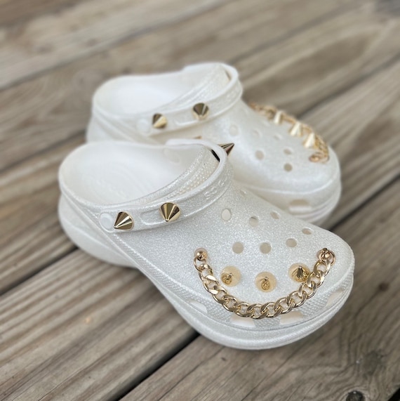  Bling Croc Charms for Women Girls,Golden Bling Shoe Charms for  Croc Sandals,Bling Chain Charm Shoes Accessories Shoe Decorations for  Birthday Gifts Party Favors : Clothing, Shoes & Jewelry