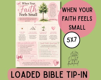 Op de afbeelding: Een rechthoekige printbare kaart getiteld When Your Faith Feels Small, met een boomillustratie, roze strikken en hartjes. De tekst bevat bijbelverwijzingen, een gebed en geloofspunten, vormgegeven in een zachtroze en crèmekleurig kleurenpalet.