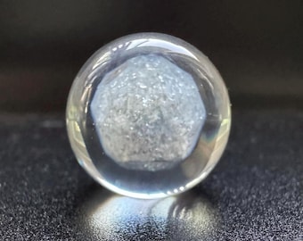 Diamant dans une sphère époxy de 18 mm, LED blanche *LIRE LA DESCRIPTION*